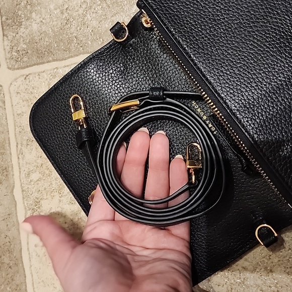 Tory Burch Thea Pebbled Leather Crossbody/Wallet Clutch Purse (like new) - Picture 7 of 15